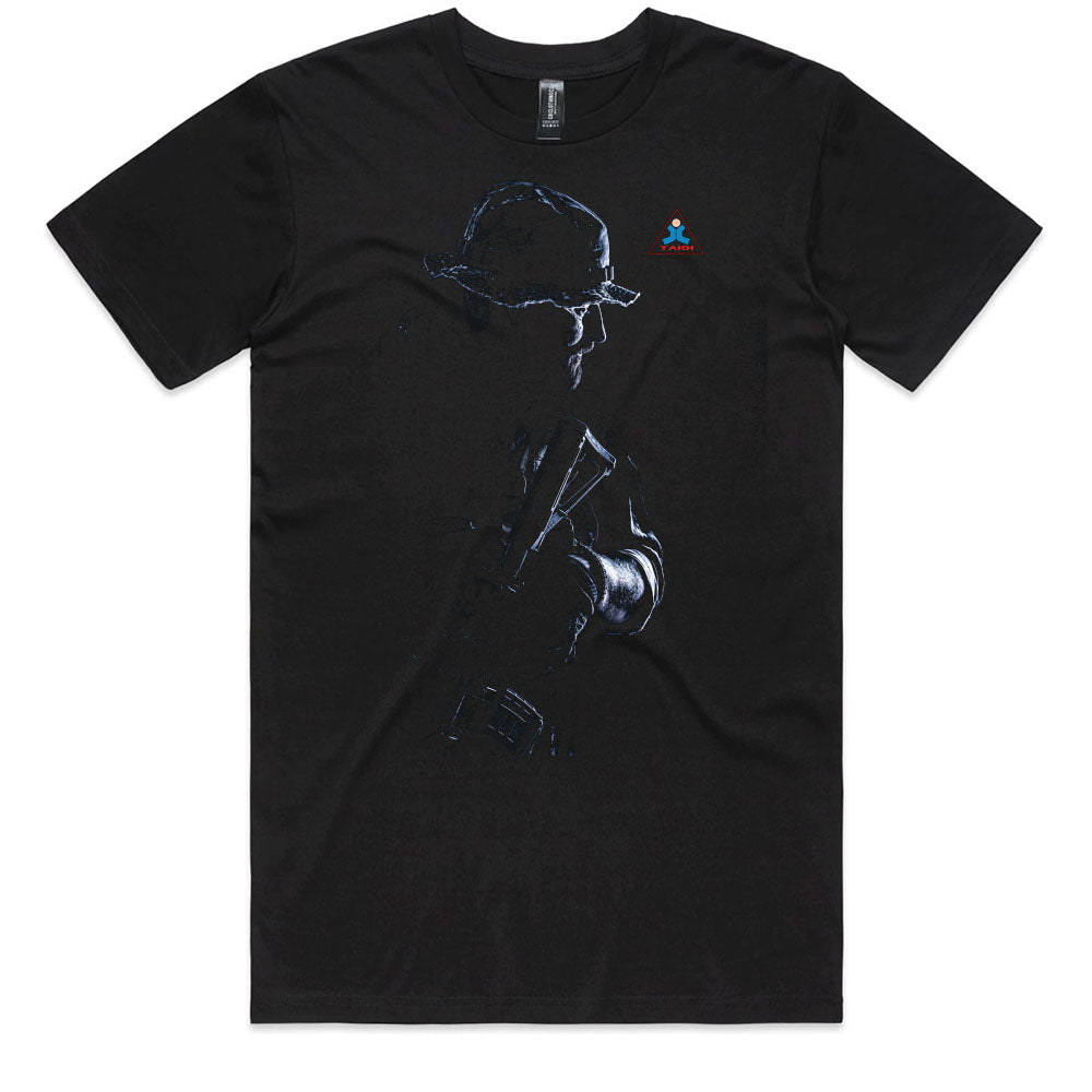 TAIDI Soldier in the Dark Men's T Shirt