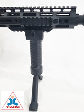 Load image into Gallery viewer, Nylon Tactical Fore Grip Bipod
